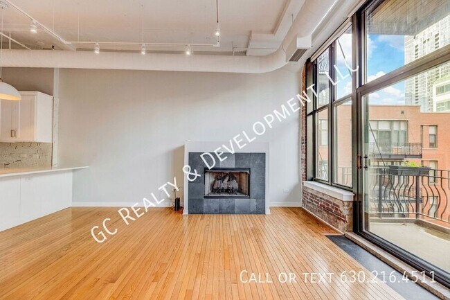 Foto del edificio - 333 W Hubbard St