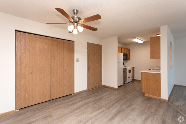 Interior Photo - Greenbrier Apartments