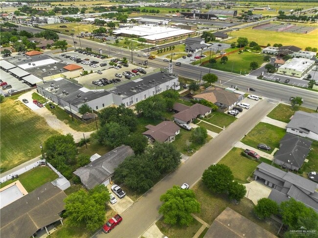 Foto del edificio - 1802 Hunt Ave