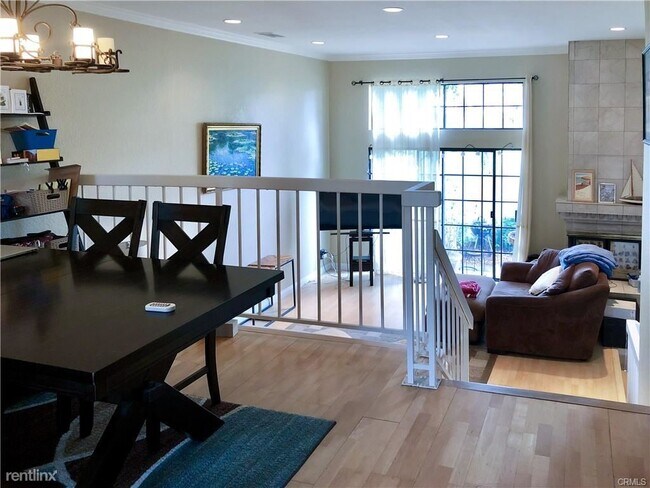 Building Photo - 2 br, 3 bath Condo - 3 Sunshine # 36
