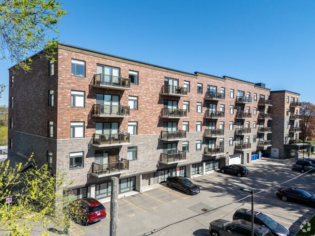 Building Photo - Linden Crossing
