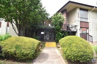 Building Photo - 5000 Bowser Ave