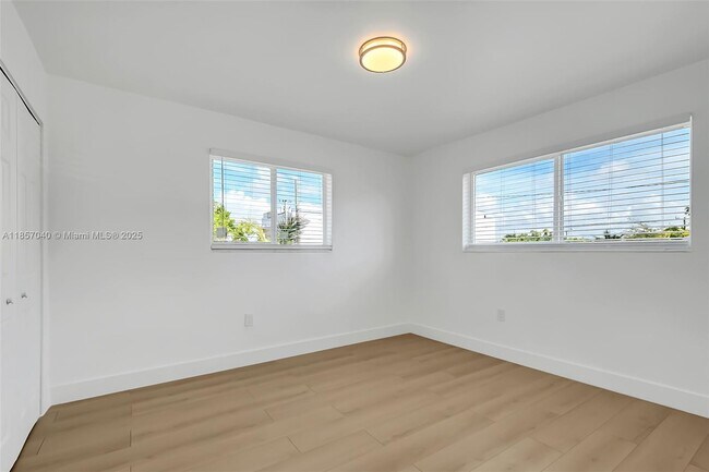 Foto del edificio - 1632 NW 16th Terrace
