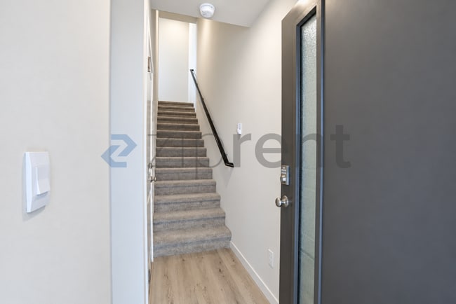 Building Photo - Unit A5