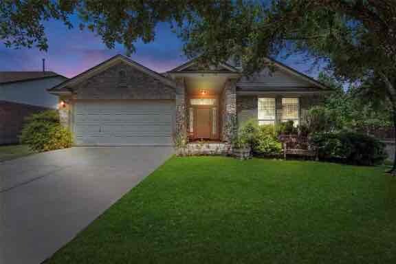 Foto principal - 17901 Quitman Mountain Way