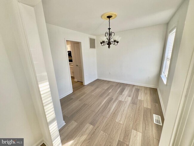 Foto del edificio - 9519 Dabney Ct