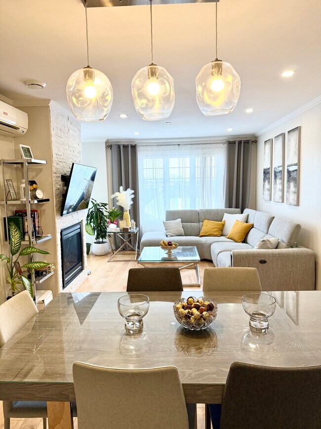 Photo du bâtiment - 5282 Rue Du Sureau