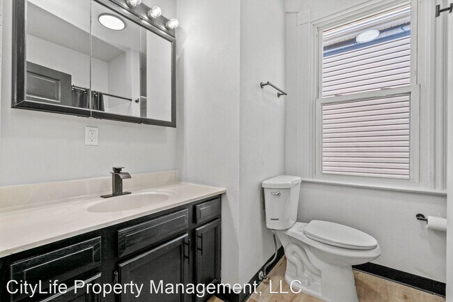 Building Photo - 3 br, 1 bath House - 115 W Cherryhill Street