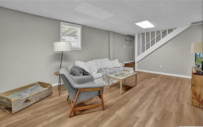 Building Photo - 3467 Chapel Ln