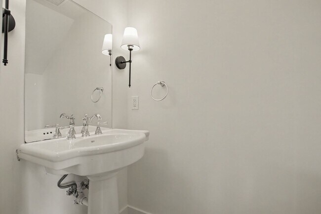 Foto del edificio - Newly Renovated Condominium