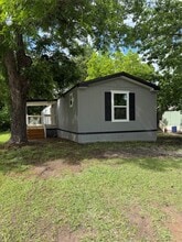 Building Photo - 104 Kyle Rd