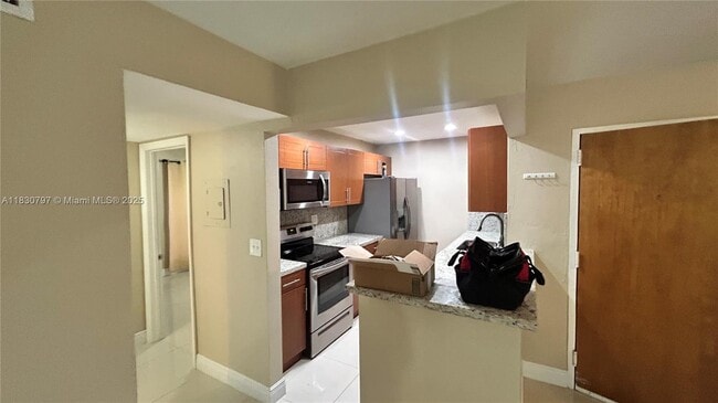 Foto del edificio - 10377 N Kendall Dr