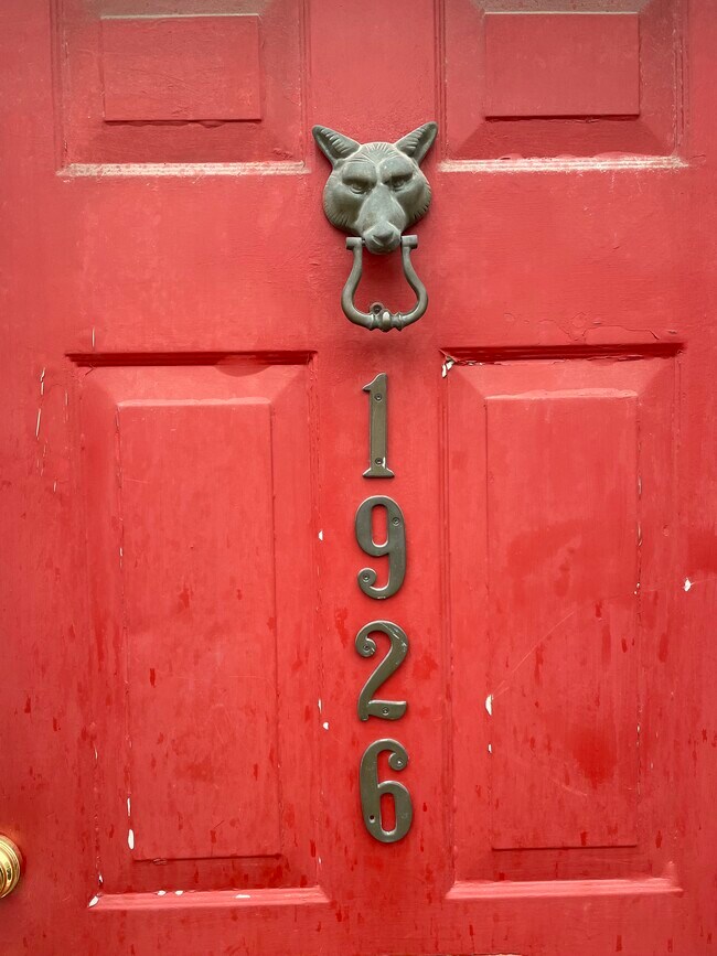 Foto del edificio - 1926 Aliceanna St