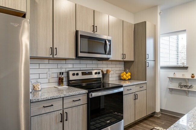 Interior Photo - The Crossings