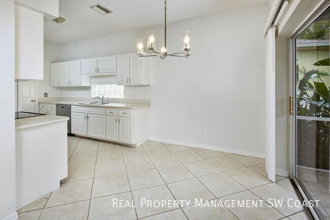 Foto del edificio - 10735 Maui Cir
