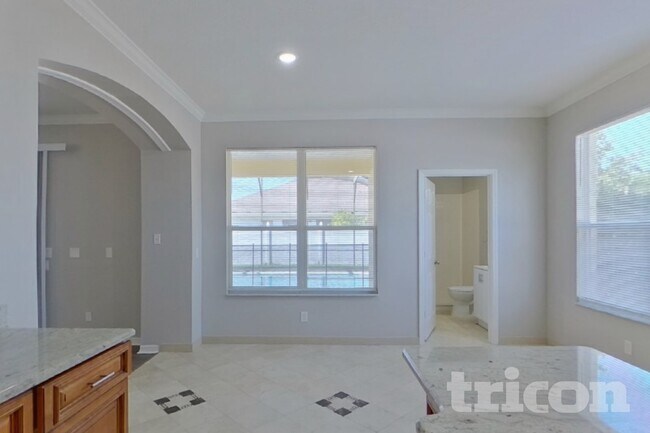 Foto del edificio - 1815 Honeydew Ct