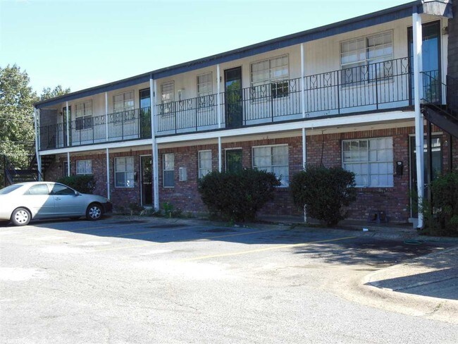 Foto del edificio - 515 Brookside Dr