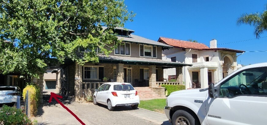 Photo - 3377 Brockton Ave (Riverside, CA)