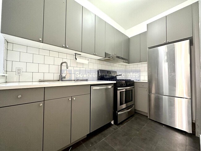 Building Photo - 141 West 113th St