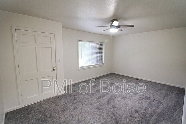 Foto del edificio - 4312 W Camas St