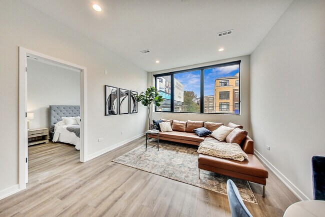 Foto del edificio - 3421 N Ashland Ave