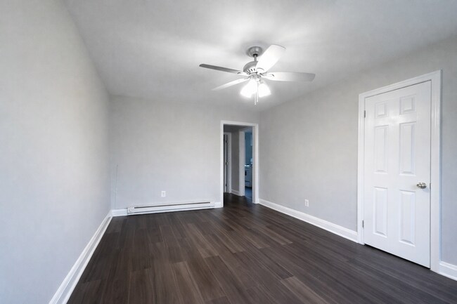 Foto del edificio - 1628 Plum St