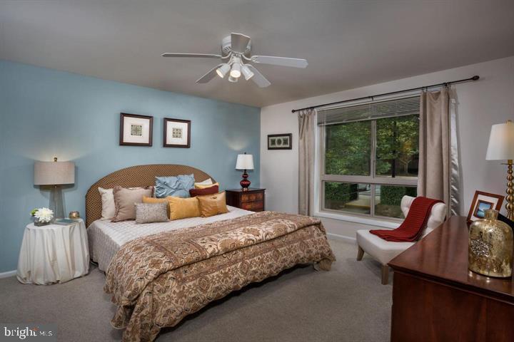 Foto principal - 6004 Hunt Ridge Rd