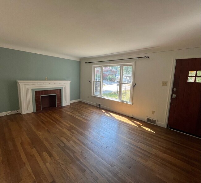 Foto del edificio - Two bedroom on quiet Dead-End street in Alton