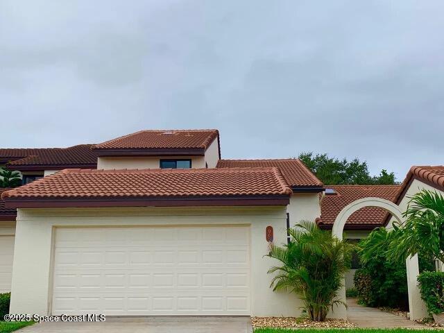 Foto principal - 905 Parkside Pl