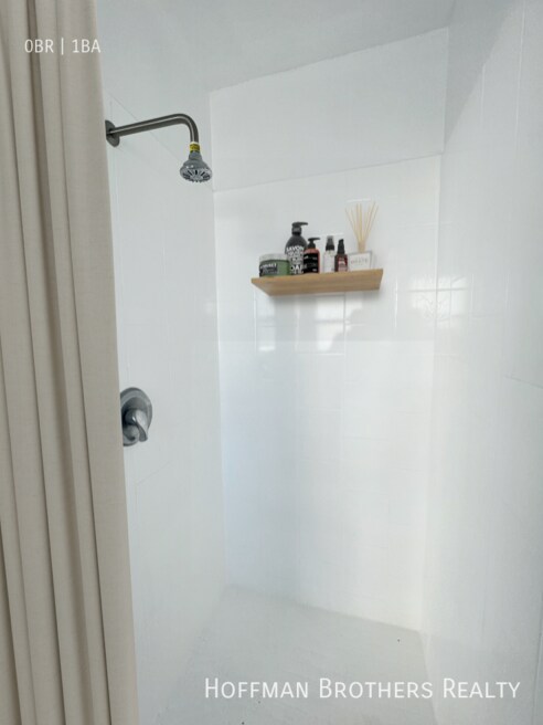 Foto del edificio - 233 W 27th St
