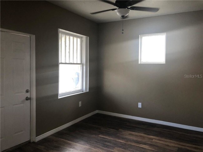 Building Photo - 1101 Pennsylvania Ave