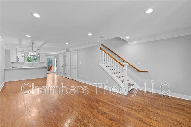 Foto del edificio - 1273 Oates St NE
