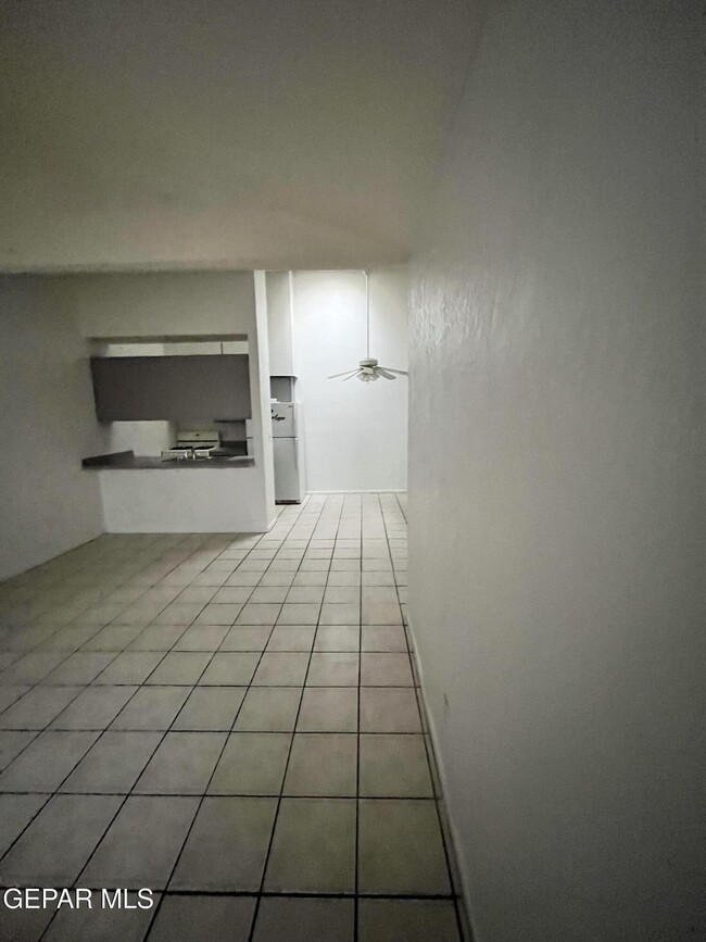 Foto del edificio - 5524 Oakbriar Cir