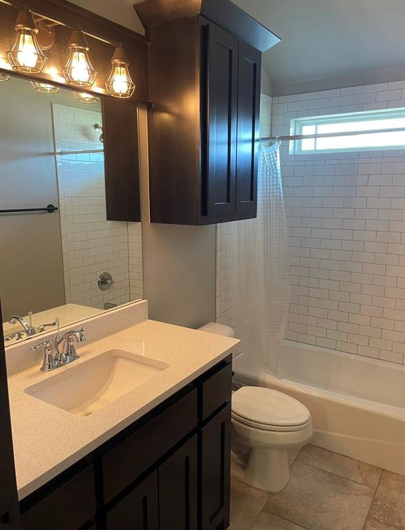 Foto del edificio - 4404 SE 37th St