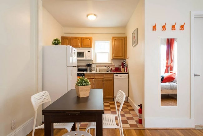 Building Photo - 25 North Beacon St