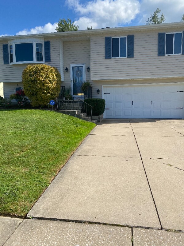 Foto principal - 2953 Marcella Dr
