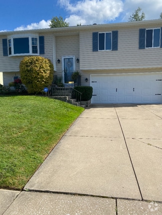 Building Photo - 2953 Marcella Dr
