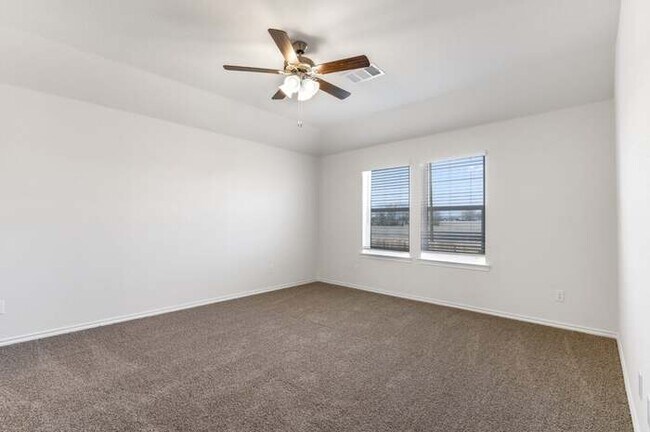 Building Photo - 1804 Teton River Dr