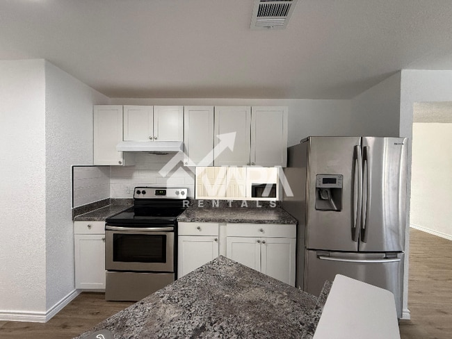 Photo - 10362 Tippecanoe House