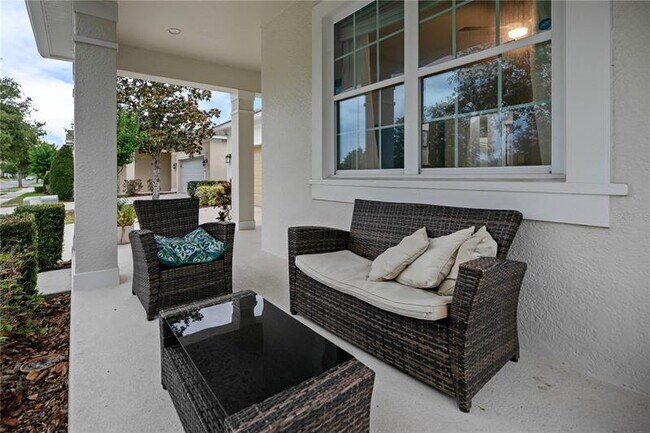 Building Photo - "Luxurious 3-Bed Sanctuary with Granite El...