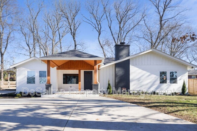 Photo - 4204 Brush Hill Rd House