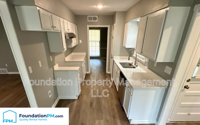 Photo - 5869 Scottsdale Ave House