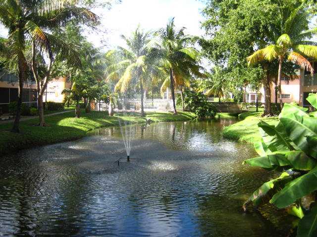 Foto del edificio - 770 SE 2nd Ave