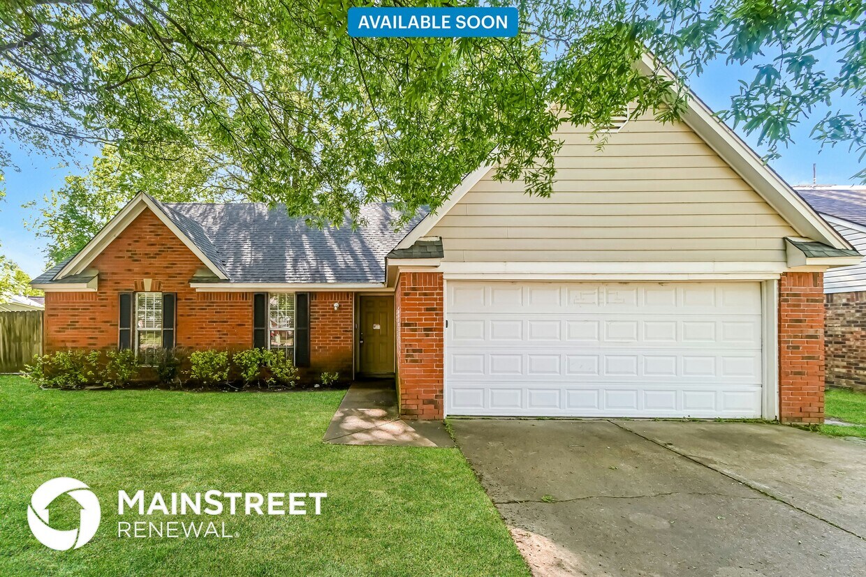Foto principal - 8104 Longbranch Dr