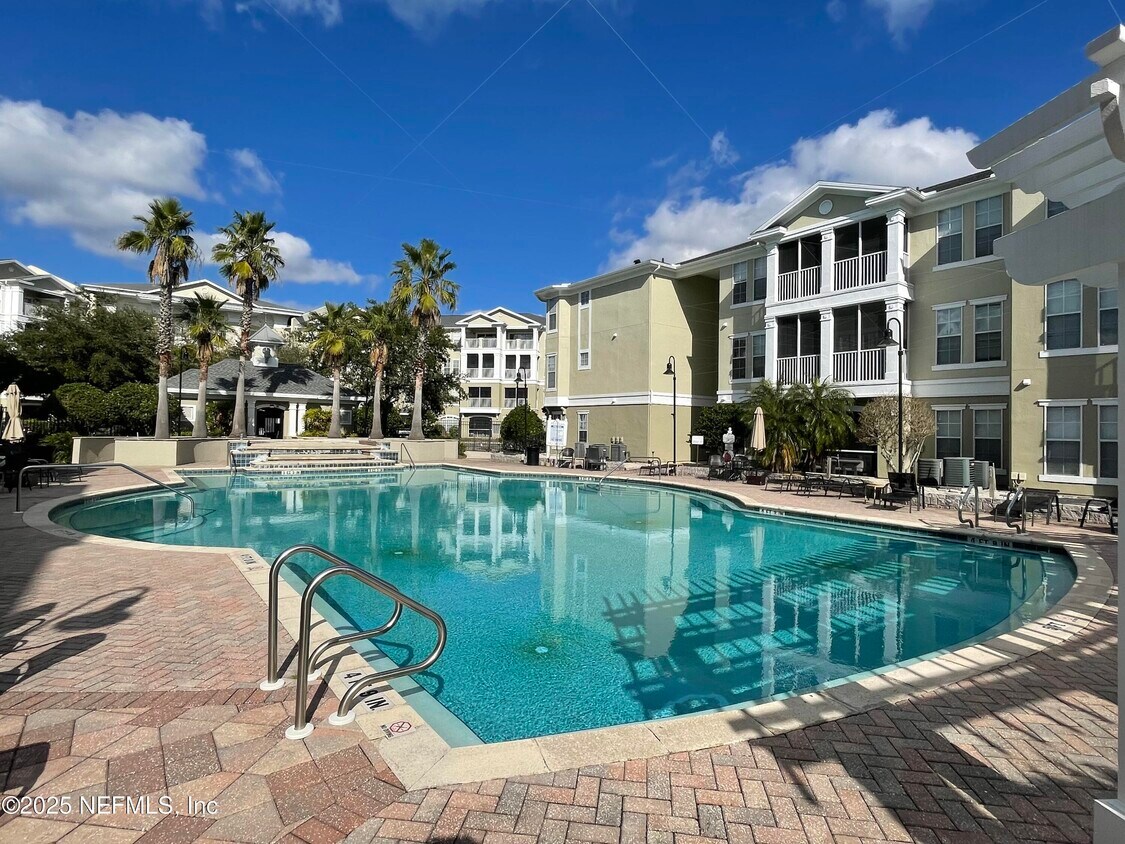 Foto principal - 5617 Bowden Rd