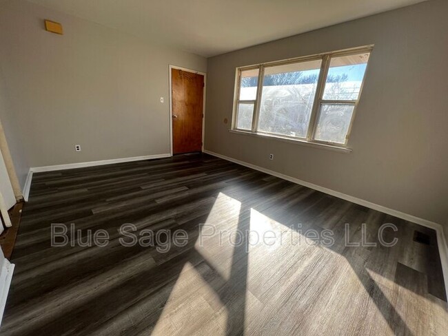 Foto del edificio - 727 Clifton Ave