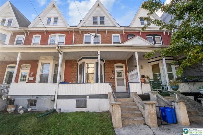 Foto del edificio - 421 Center St