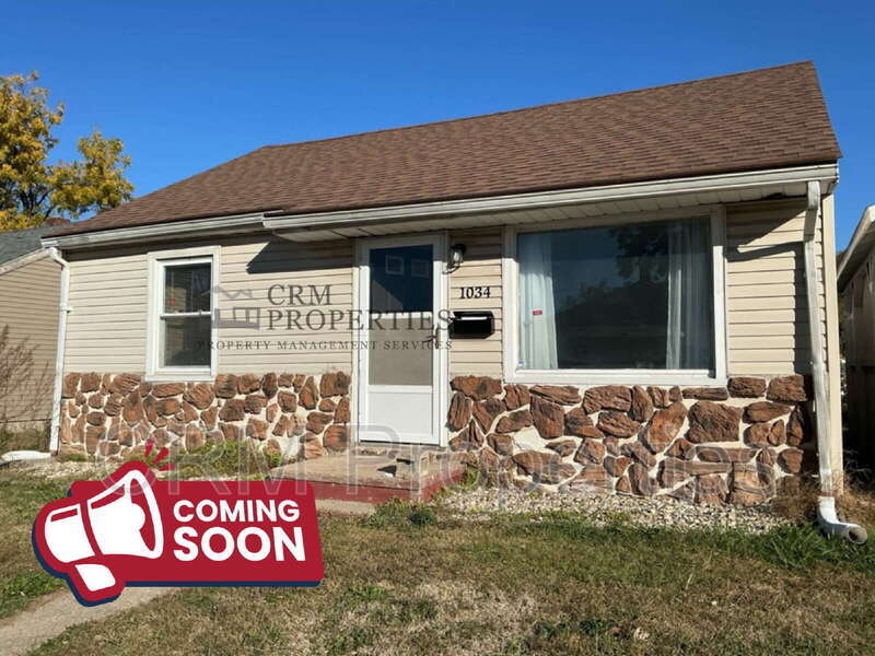 Foto principal - 1034 E Elm St