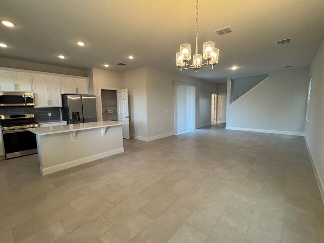 Foto del edificio - 357 Belmond Dr