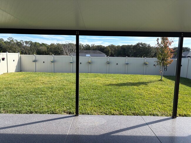 Foto del edificio - 15390 Sapphire Purple St